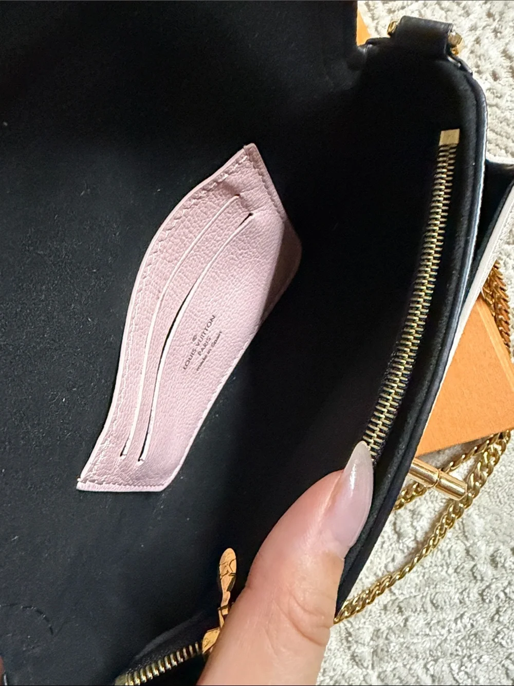 Louis Vuitton classic louis
